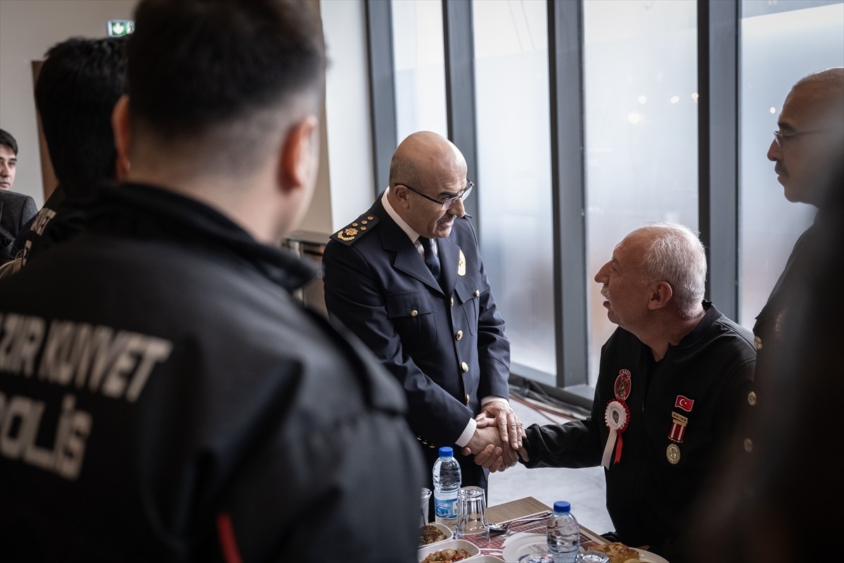 Türk Polis Teşkilatı'nın 180'inci kuruluş yıl dönümünü dolayısıyla İçişleri Bakanlığı'nda program...