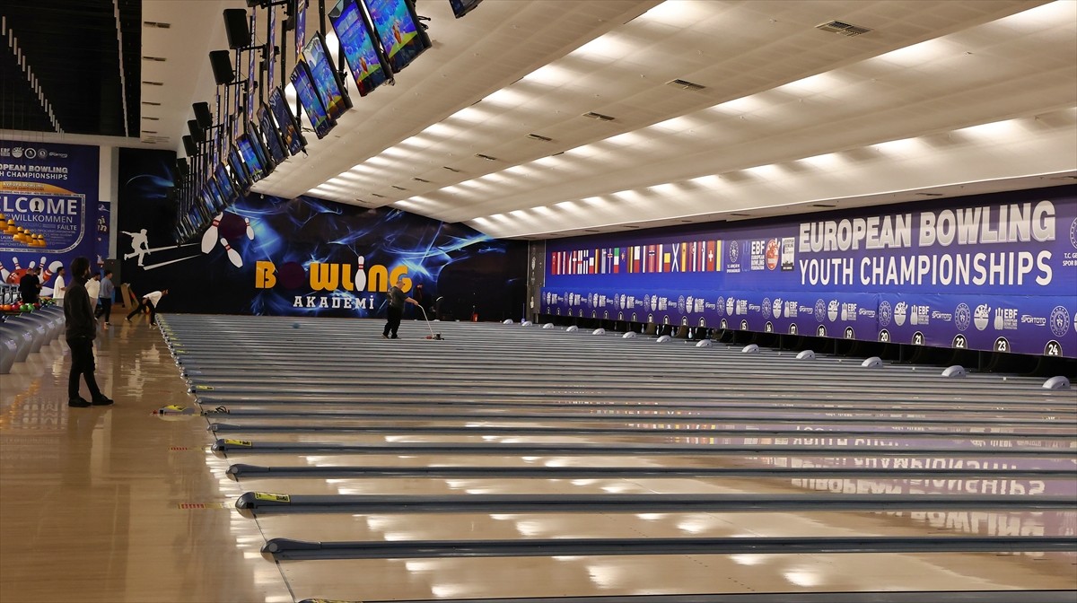 Türkiye'nin en büyük bowling salonu Samsun Bowling Akademi Gençler Avrupa Bowling Şampiyonası'na...