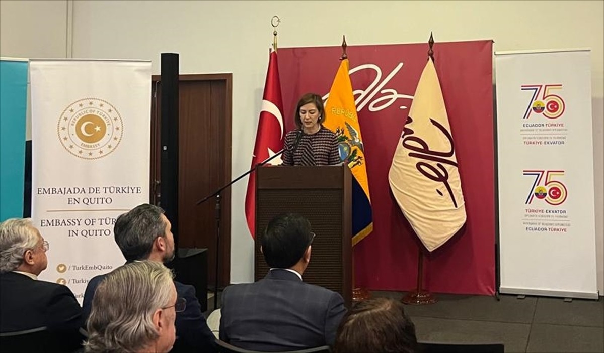 Türkiye'nin Kito Büyükelçiliği öncülüğünde, Ekvador'da "Türkiye ile Akademik Buluşma: 75. Yıla...