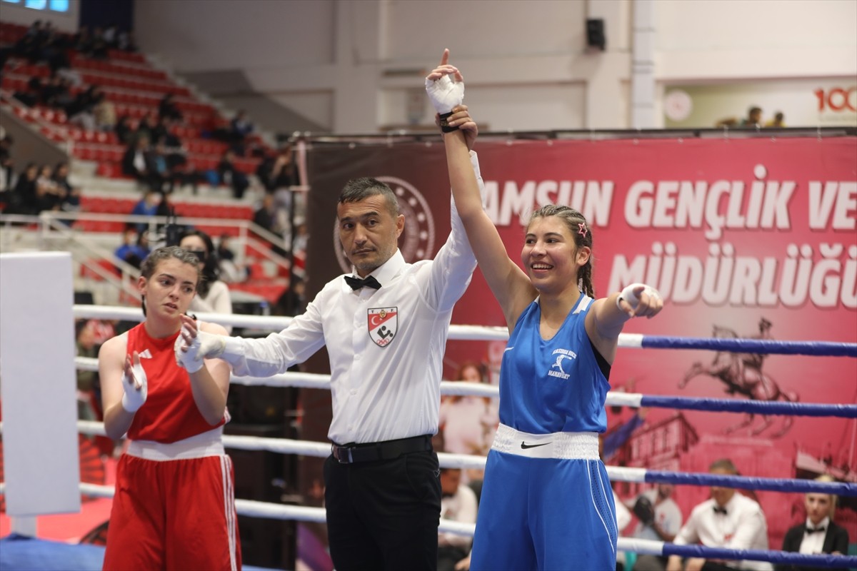 Türkiye Boks Federasyonu tarafından düzenlenen Hamdi Yıldırım 22 Yaş Altı, Genç ve Yıldız Kadınlar...