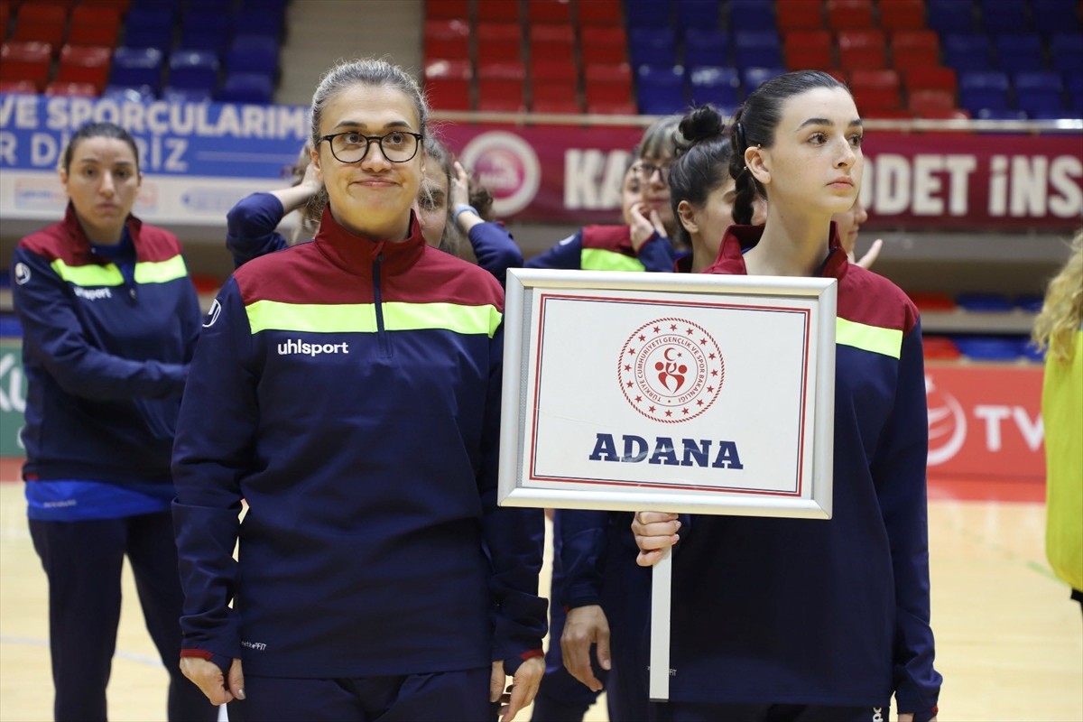 Türkiye Voleybol Federasyonu tarafından düzenlenen İşitme Engelliler Türkiye Voleybol Şampiyonası...