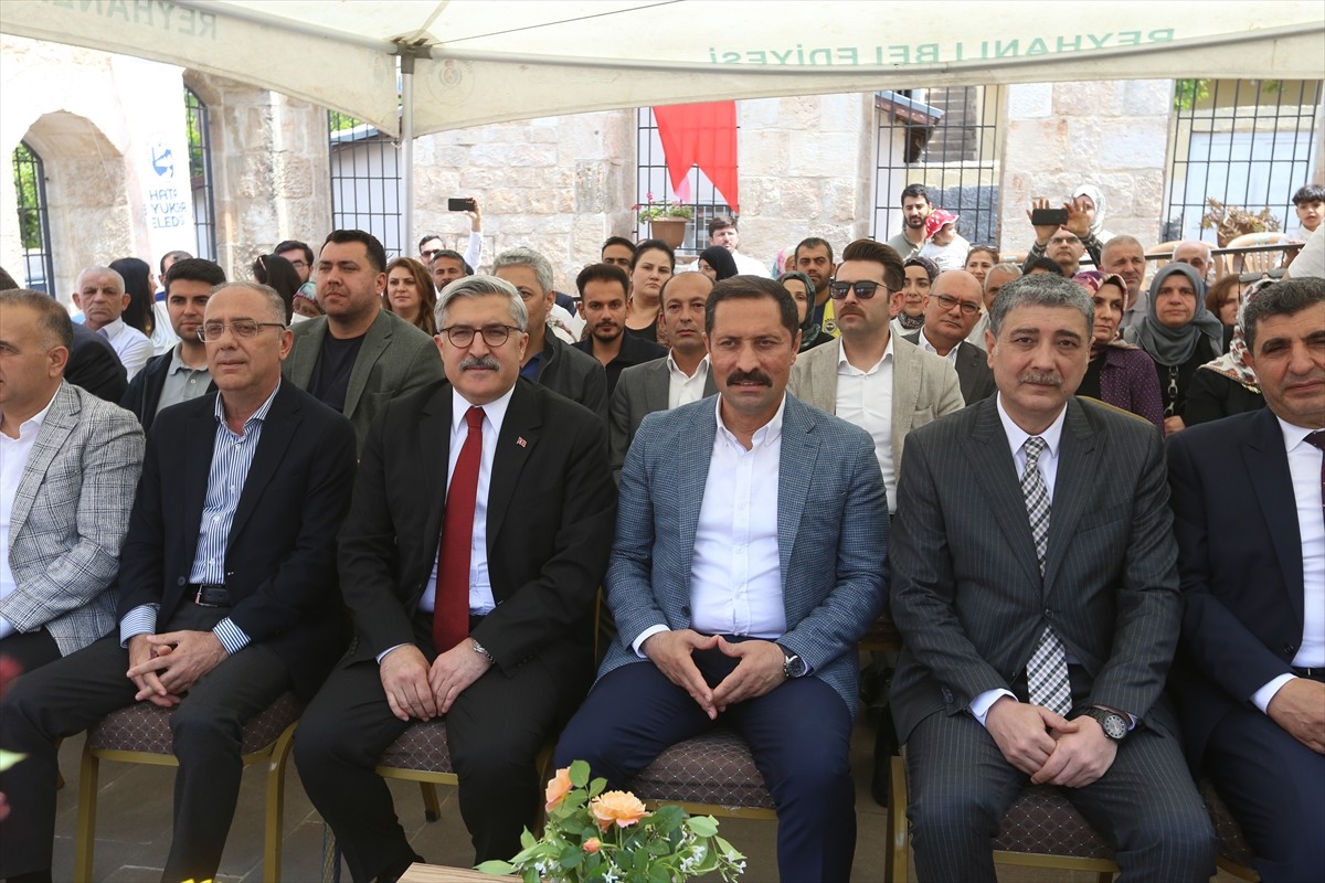 Yazar, düşünür, çevirmen ve eğitimci Cemil Meriç'in doğduğu yer olan Hatay'ın Reyhanlı ilçesinde...