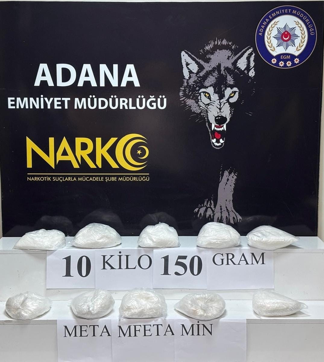 Adana'da düzenlenen uyuşturucu operasyonunda 10 kilo 150 gram metamfetamin ele geçirildi, 6...