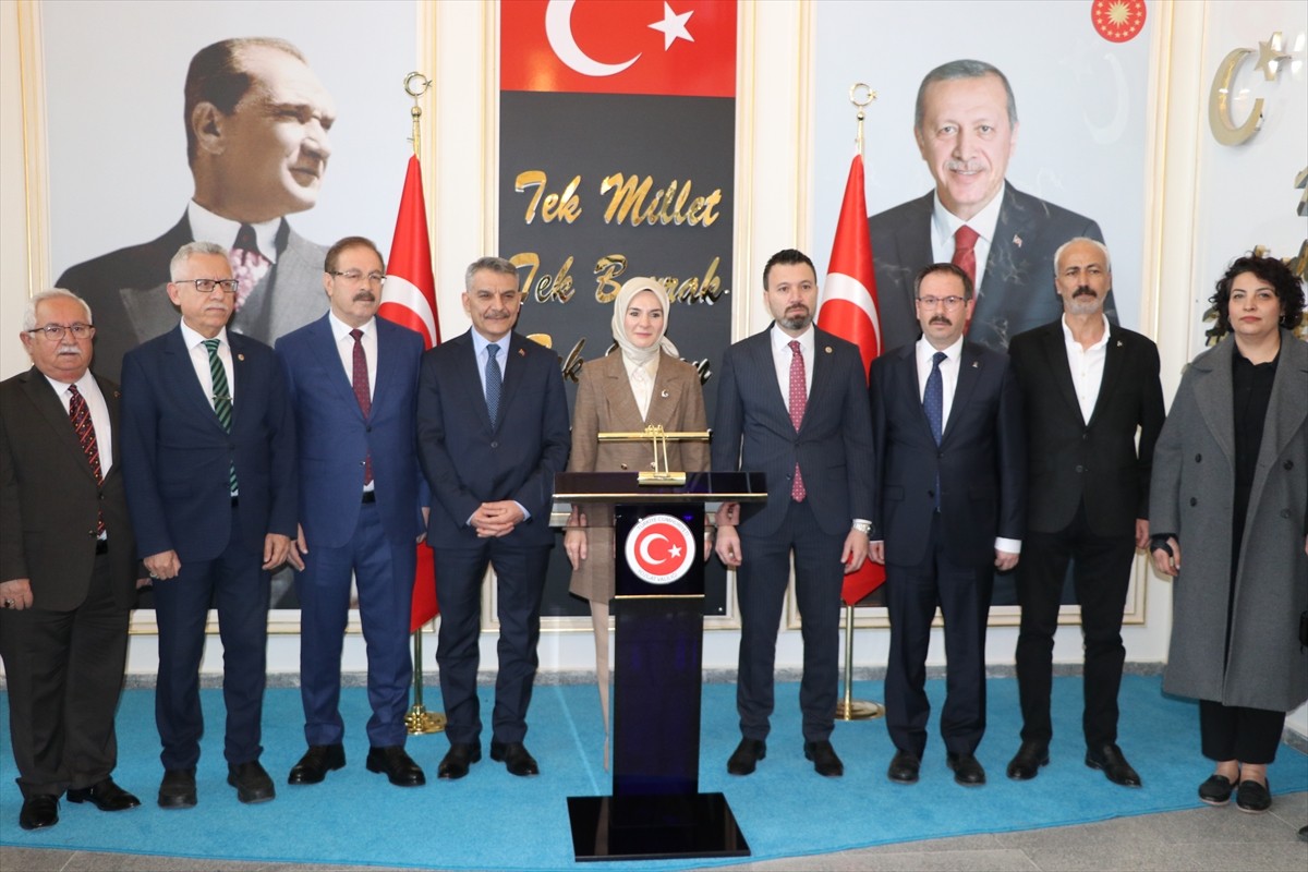 Aile ve Sosyal Hizmetler Bakanı Mahinur Özdemir Göktaş, çeşitli temaslarda bulunmak üzere geldiği...