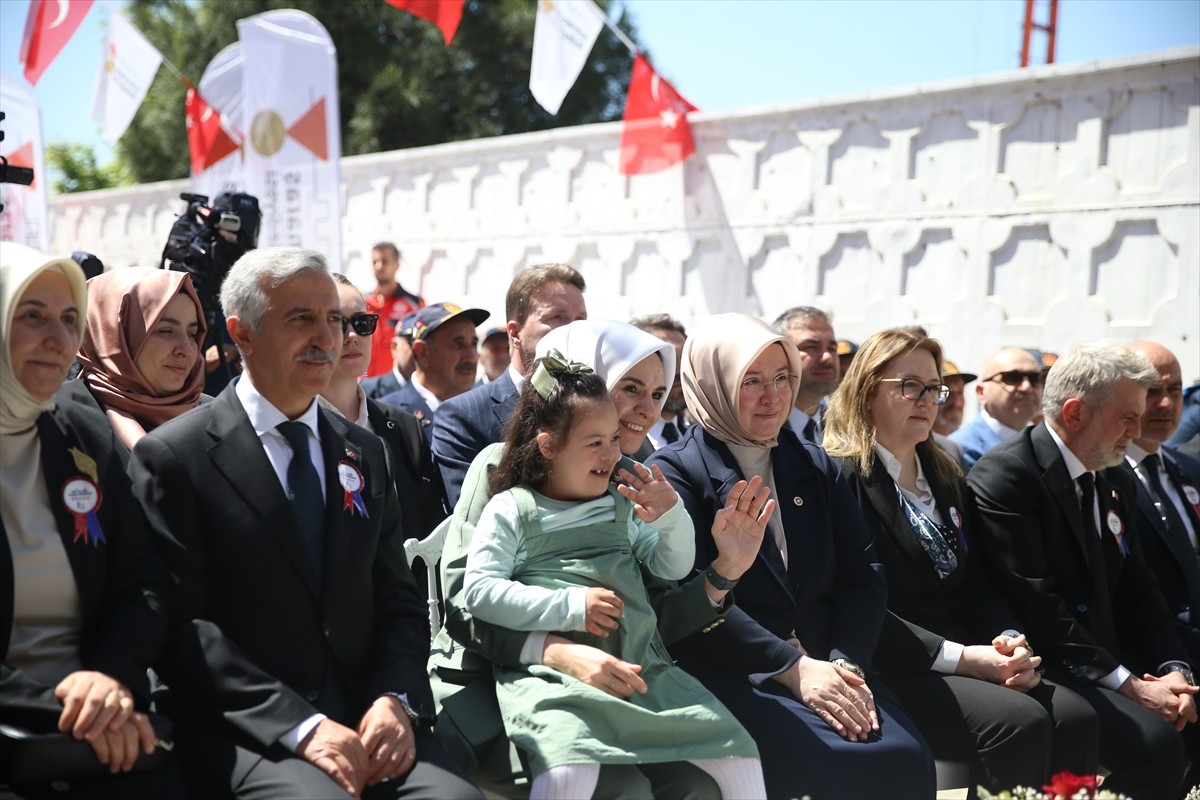 Aile ve Sosyal Hizmetler Bakanı Mahinur Özdemir Göktaş, Kadın Kooperatifleri Geçim Tesisi...