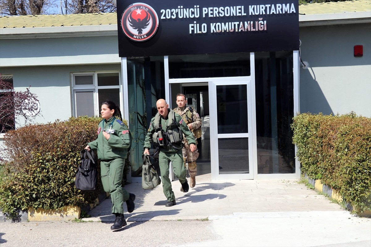 Amasya'nın Merzifon ilçesindeki 5'inci Ana Jet Üs Komutanlığına bağlı "Melek Filo" olarak bilinen...