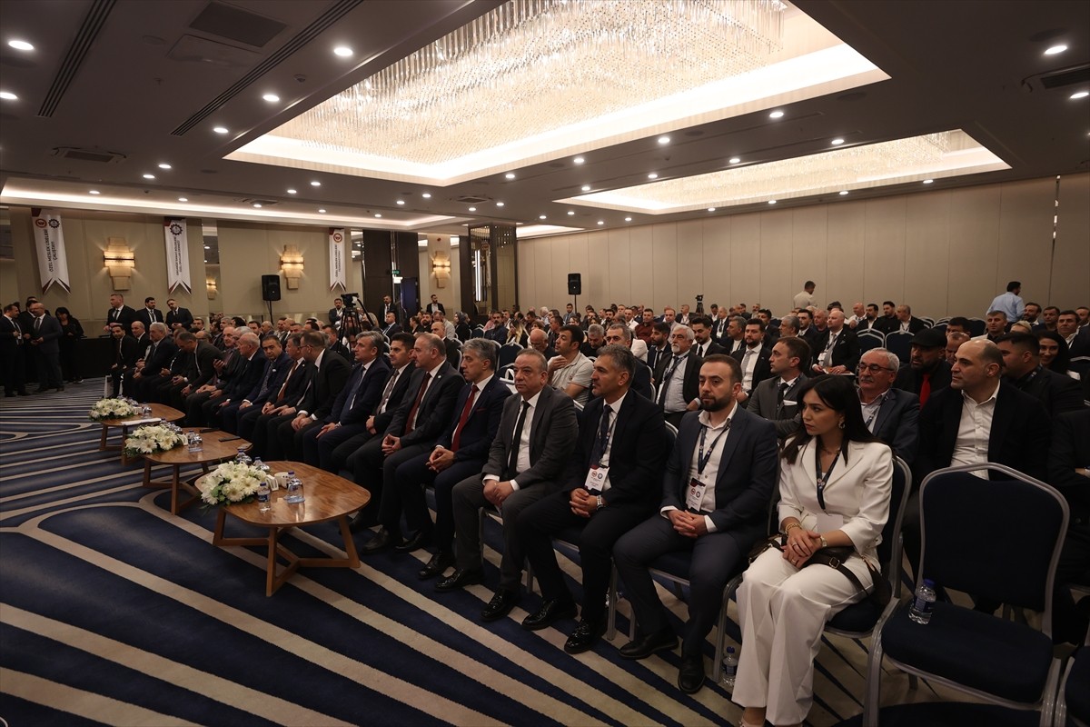 Antalya'nın Aksu ilçesi Kundu Turizm Merkezi'ndeki bir otelde Özel Meslek Liseleri Çalıştayı...