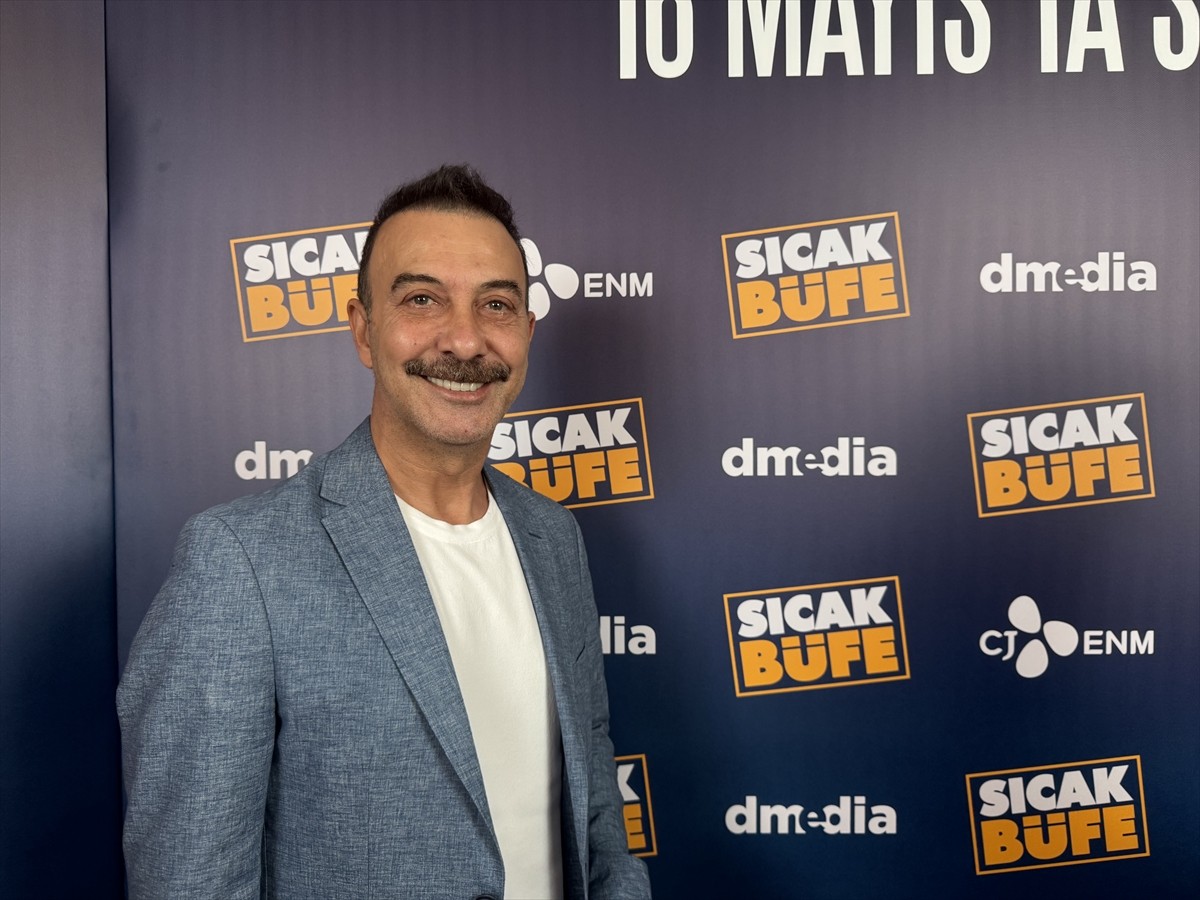 Başrollerini Hakan Yılmaz ve Orkuncan İzan'ın paylaştığı D Media imzalı "Sıcak Büfe" filmi, 16...