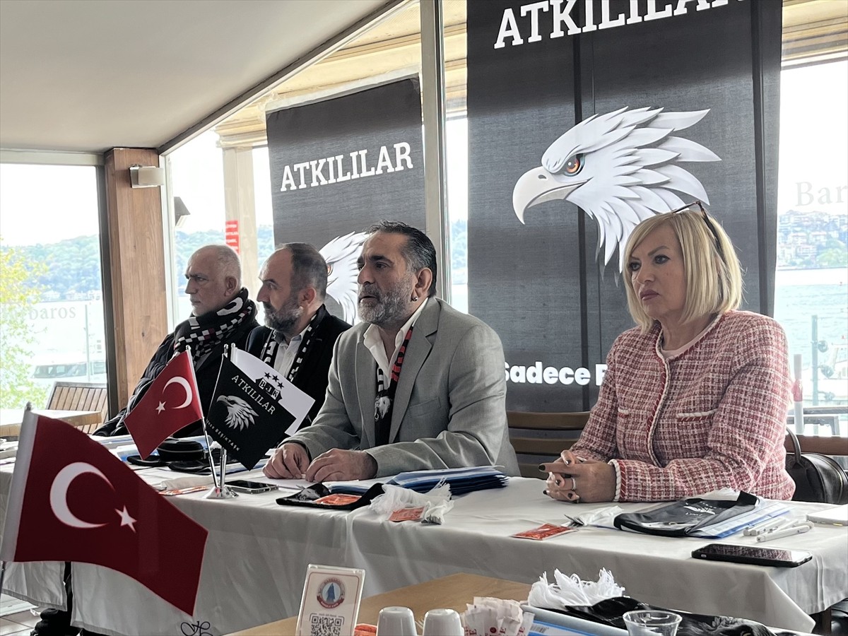Beşiktaş Kulübünün 11 Mayıs'ta yapılacak olağan genel kurulunda başkanlığa adaylığını açıklayan...