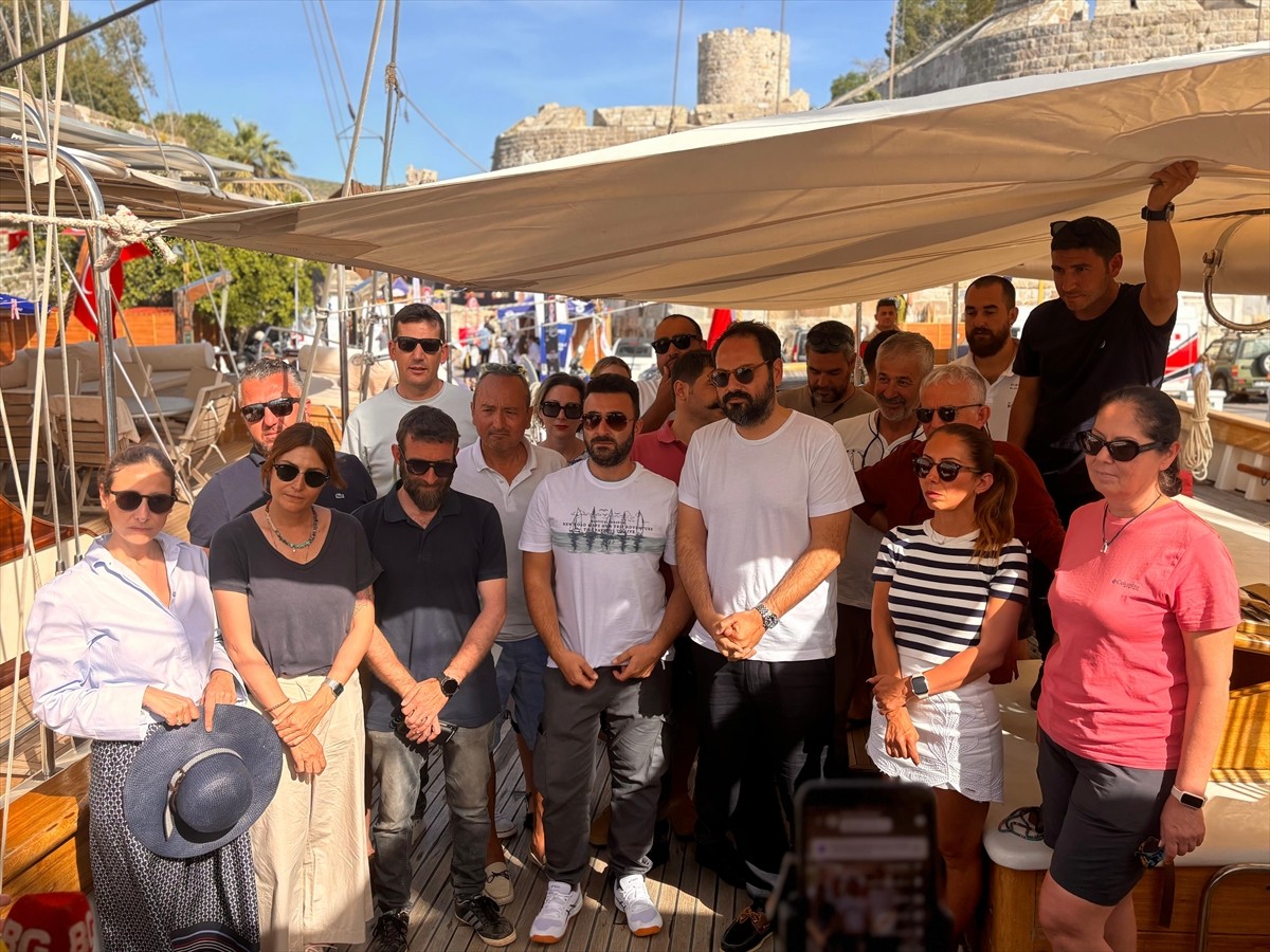 Birleşmiş Milletler (BM) Okyanus Harikaları Filosu'na katılacak Cumhuriyet'in ilk okul gemisi STS...