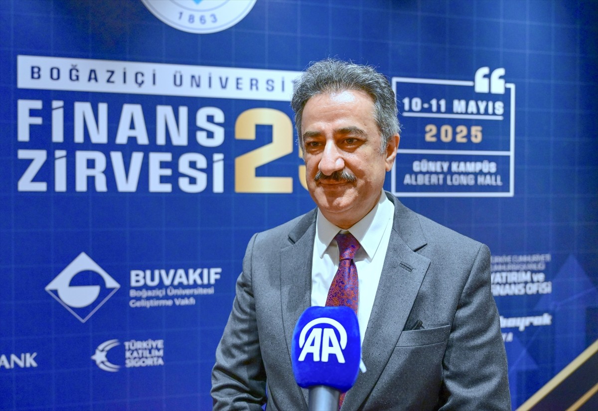 Boğaziçi Üniversitesi tarafından "Belirsizlik Çağında Finansal Dönüşüm" temasıyla düzenlenen, para...