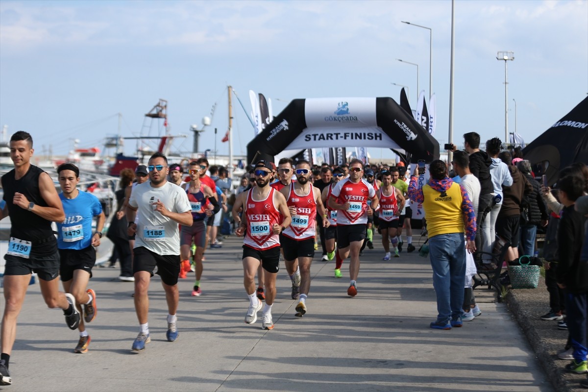 Çanakkale'nin doğal ve tarihi zenginlikleri arasında düzenlenen Gökçeada Ultra Trail, 900...