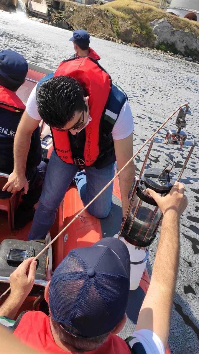 Çevre, Şehircilik ve İklim Değişikliği Bakanlığı, müsilajla mücadele amacıyla hayata geçirilen...