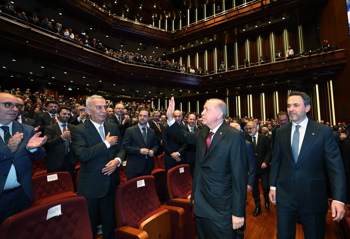 Cumhurbaşkanı Recep Tayyip Erdoğan, Beştepe Kongre ve Kültür Merkezi'nde düzenlenen 2024 Yılı...