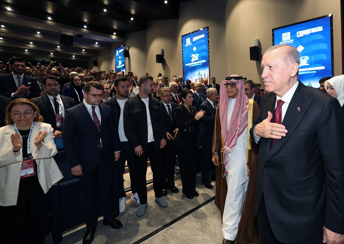 Cumhurbaşkanı Recep Tayyip Erdoğan, İstanbul Finans Merkezi'nde düzenlenen 2. İstanbul Dünya İslam...