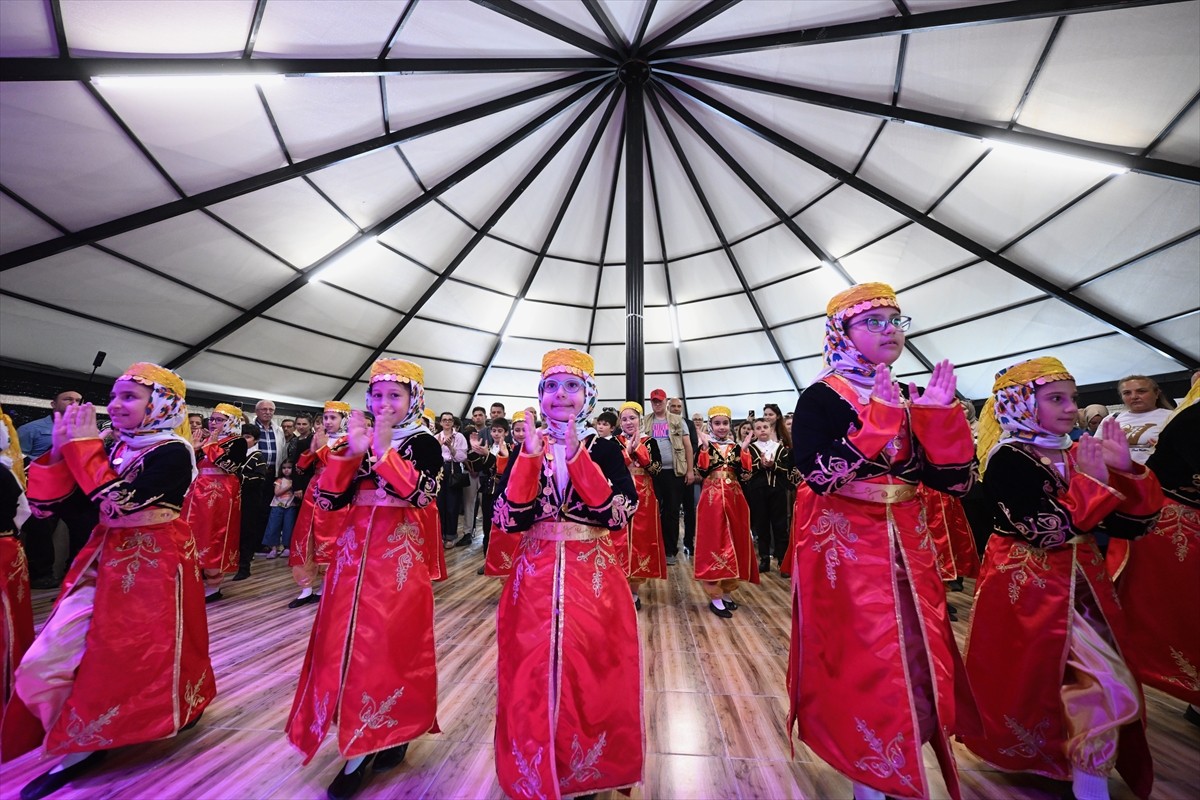 Düzce'de Türk Mutfağı Haftası kapsamında "Düzce'den Lezzetler ve Türk Mutfağı Klasikleri"...