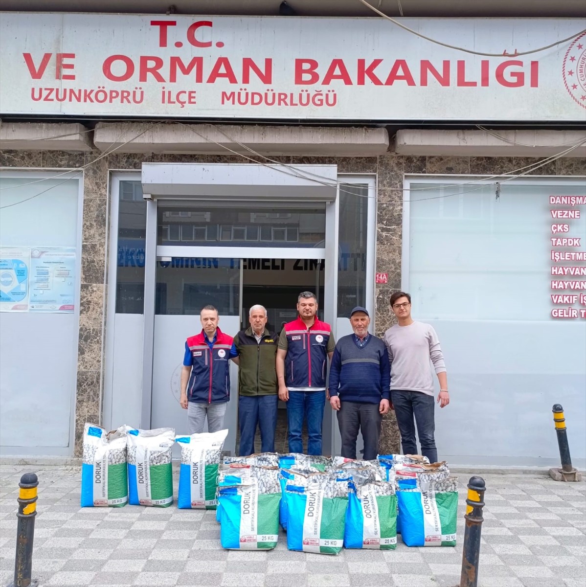 Edirne'de, kuru fasulye üretiminin yaygınlaştırılması amacıyla üreticilere 6,1 ton tohum desteği...