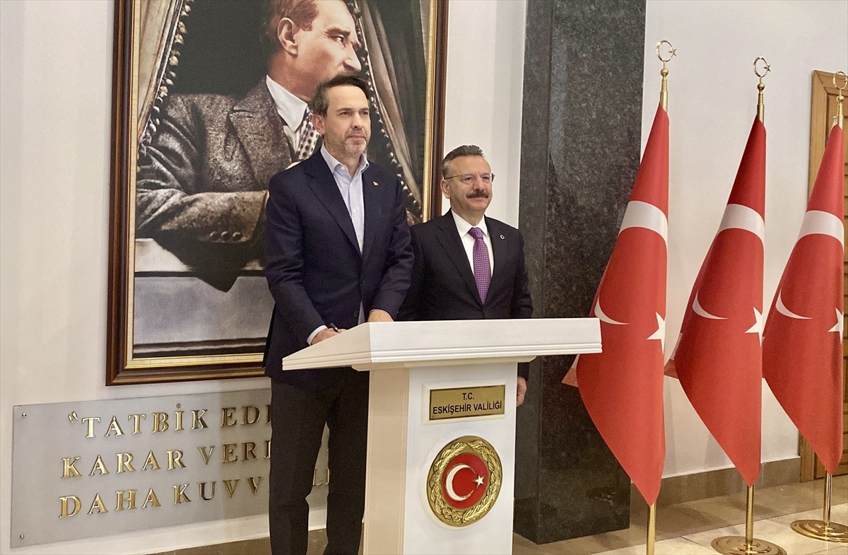 Enerji ve Tabii Kaynaklar Bakanı Alparslan Bayraktar, bir dizi program kapsamında geldiği...
