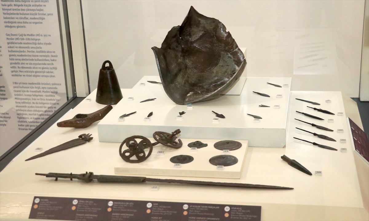 Erzurum'da, Kültür Varlıkları ve Müzeler Genel Müdürlüğü öncülüğünde Cumhuriyet'in 102. yılı...