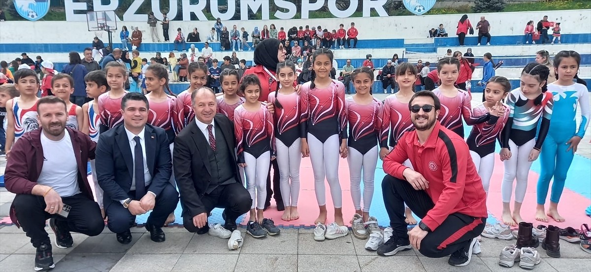  Erzurum'un, Gençlik ve Spor Bakanlığı tarafından, "spor hizmetleri" alanında Türkiye 1'incisi...