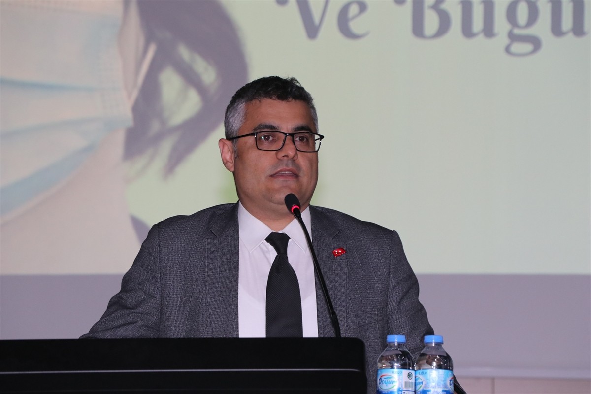 Erzurum Şehir Hastanesi'nde "Hemşireler Haftası", müzik dinletisi ve çeşitli etkinliklerle...