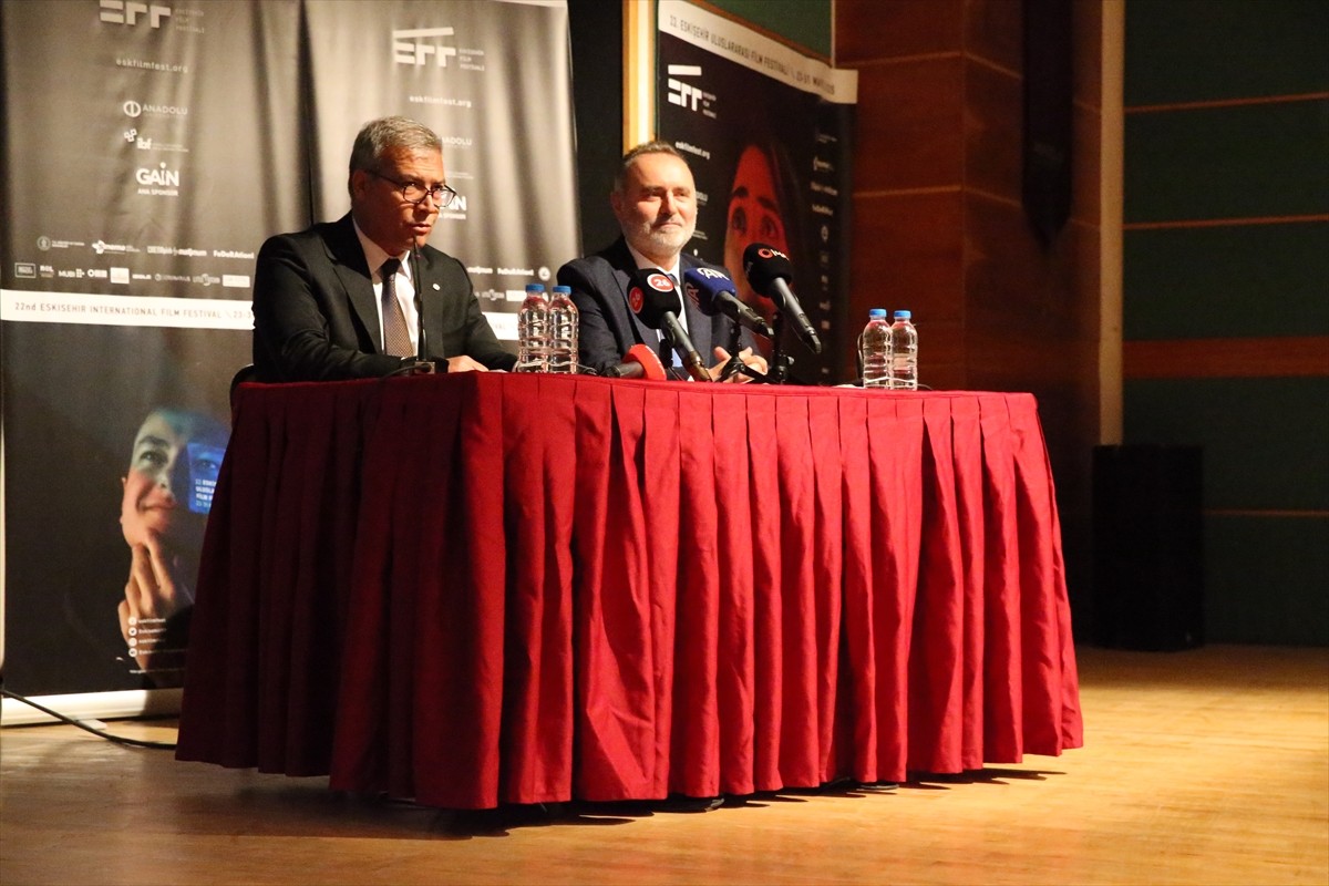 Eskişehir'de, Kültür ve Turizm Bakanlığı Sinema Genel Müdürlüğünün desteğiyle Anadolu Üniversitesi...