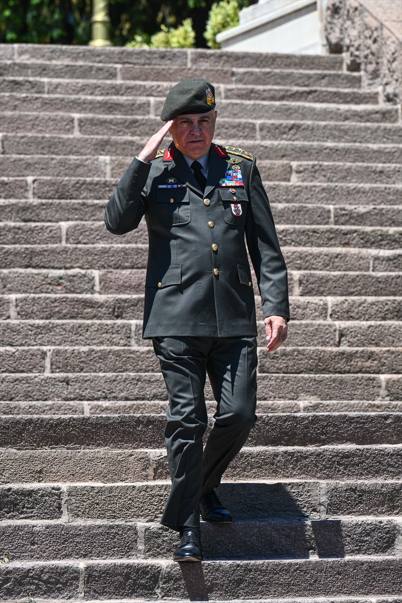 Genelkurmay Başkanı Orgeneral Metin Gürak, NATO Yüksek Müttefik Dönüşüm Komutanı Oramiral Pierre...
