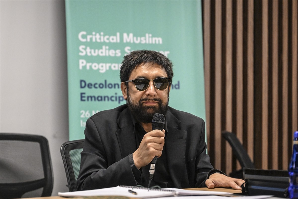 İslam dünyasına yönelik yerleşik oryantalist yaklaşımları sorgulayan ReOrient: Critical Muslim...