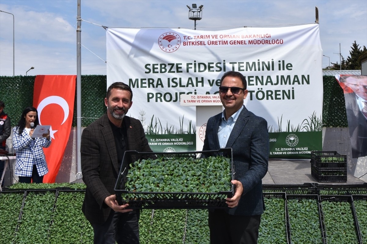 İstanbul İl Tarım ve Orman Müdürlüğü tarafından 2025 yılı içinde 2 bin 206 çiftçiye, 758 dekar...