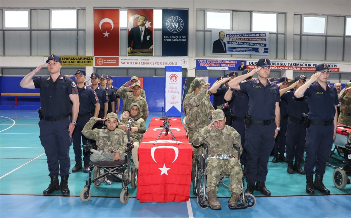 Kahramanmaraş'ın Türkoğlu ilçesinde, "Temsili Askerlik Uygulaması" kapsamında düzenlenen törenle...