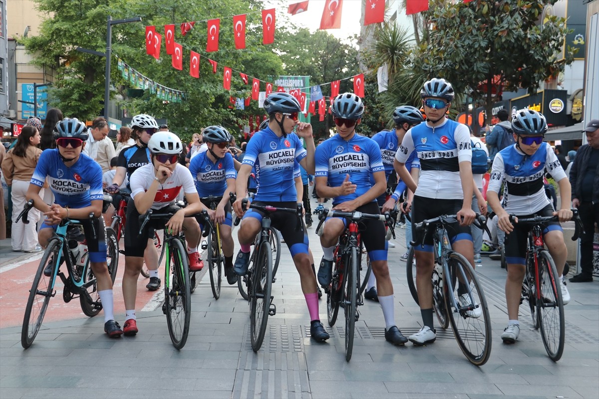 Kocaeli Büyükşehir Belediyesi'nin 19 Mayıs Atatürk'ü Anma, Gençlik ve Spor Bayramı etkinlikleri...