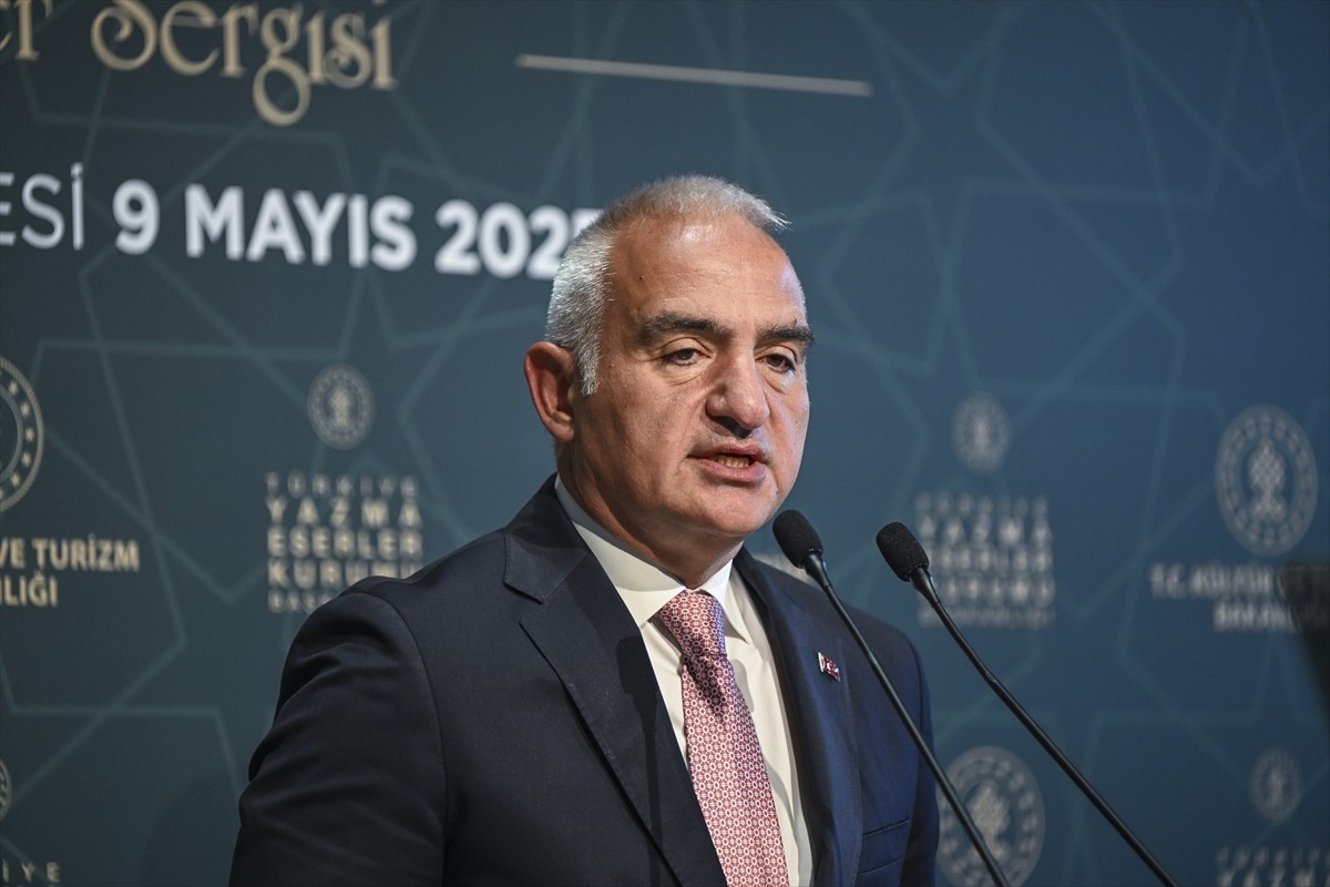 Kültür ve Turizm Bakanlığı ile Türkiye Yazma Eserler Kurumu Başkanlığınca (TÜYEK) düzenlenen "Yol...