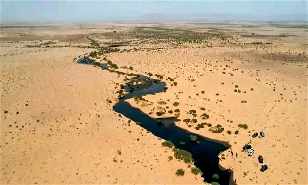 Libya Ulusal Petrol Kurumu (NOC), ülkenin batısındaki Zaviye kentinde ham petrol boru hattında...