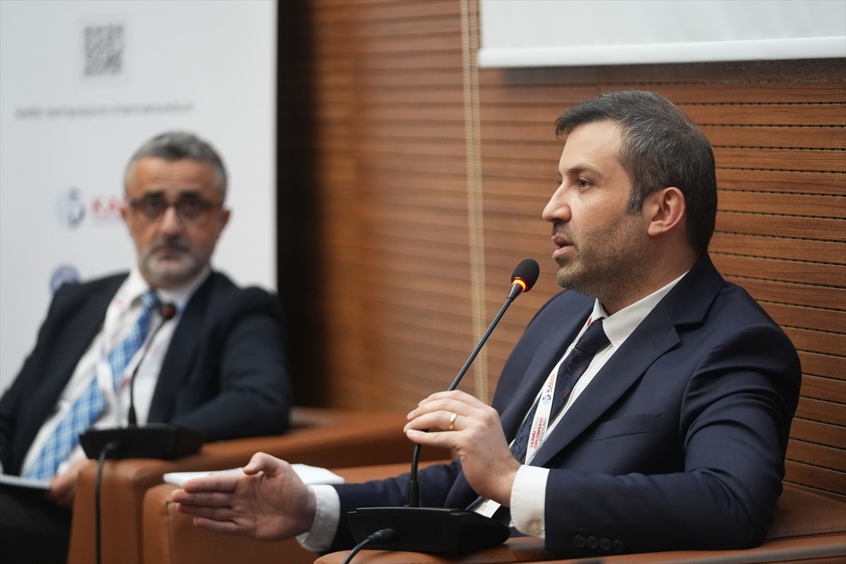 Marmara Üniversitesi İletişim Fakültesince, Cumhurbaşkanlığı İletişim Başkanlığının destekleri ve...