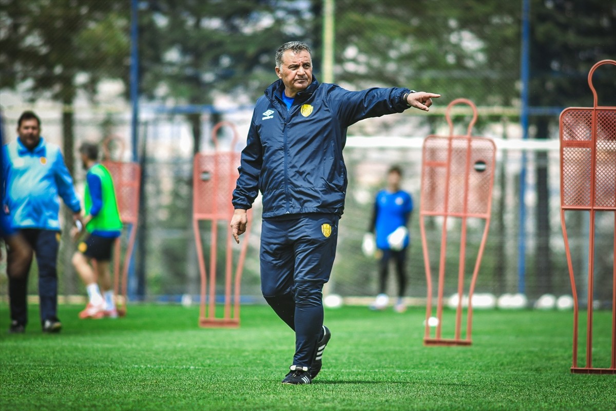 MKE Ankaragücü, Trendyol 1. Lig'in 37. haftasında Emre Gökdemir İnşaat Ankara Keçiörengücü ile 4...