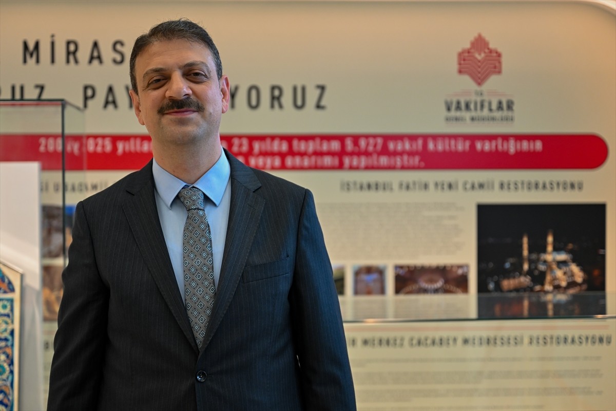 "Uluslararası İslam Sanatları Fuarı" bugün başladı. Vakıfların, belediyelerin ve bireysel olarak...