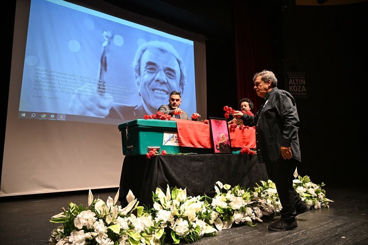 Selvi Boylum Al Yazmalım", "Hazal", "At" ve "Balkaya"nın da aralarında bulunduğu birçok filme imza...