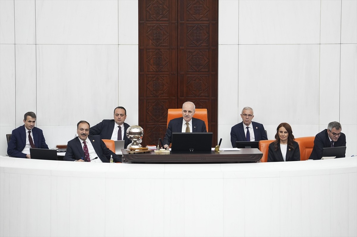 TBMM Genel Kurulu, TBMM Başkanı Numan Kurtulmuş başkanlığında çalışmalarını...