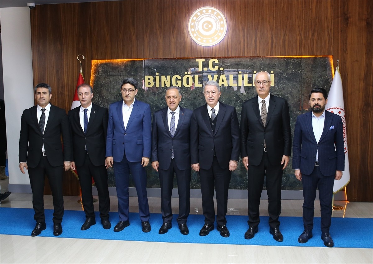 TBMM Milli Savunma Komisyonu Başkanı ve AK Parti Kayseri Milletvekili Hulusi Akar (sağ2), Bingöl...