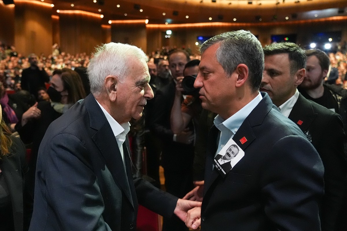 Tedavi gördüğü hastanede hayatını kaybeden TBMM Başkanvekili ve DEM Parti İstanbul Milletvekili...