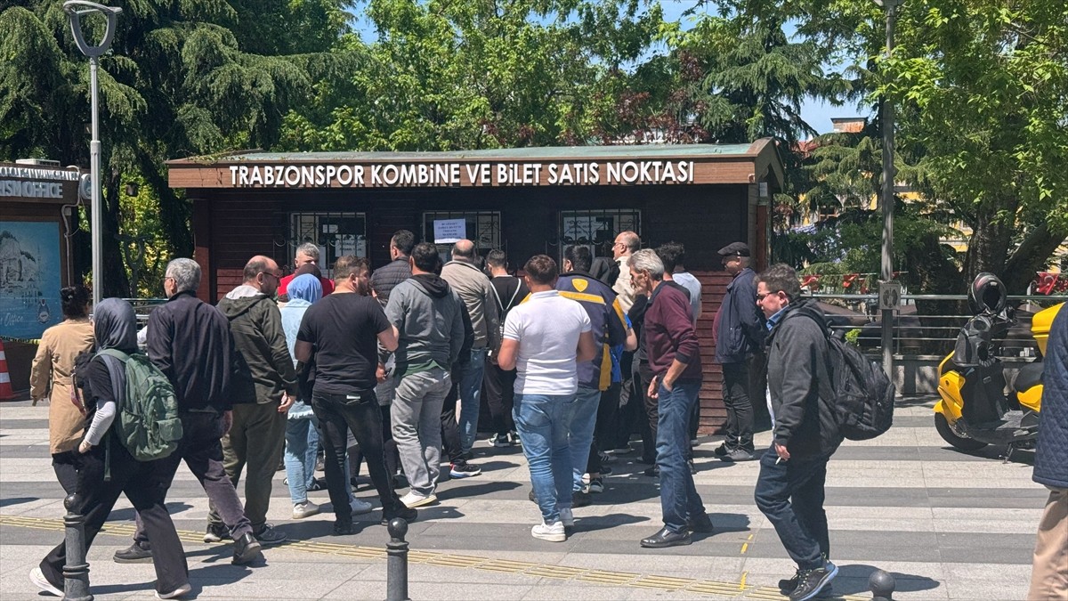 Trabzonspor'un Trendyol Süper Lig'in 35. haftasında Galatasaray ile oynayacağı maçın biletleri...