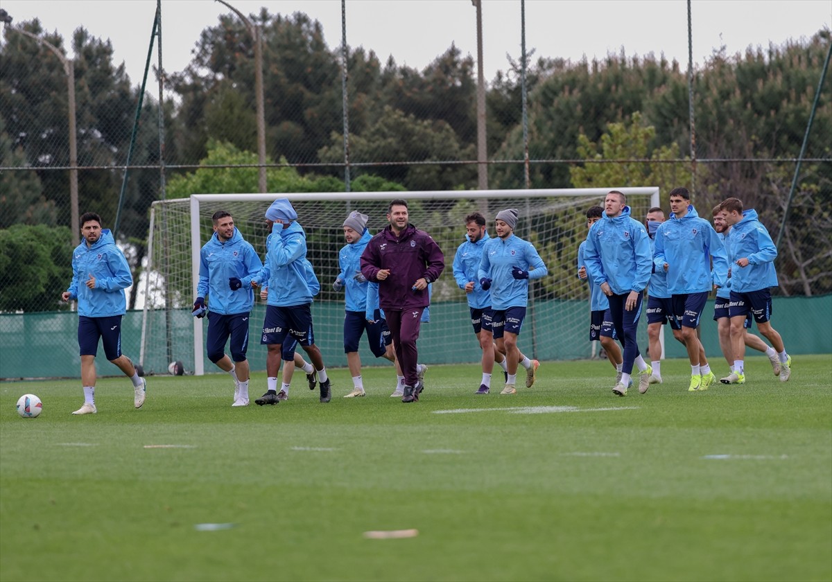 Trabzonspor, Trendyol Süper Lig'in 34. haftasında deplasmanda Kasımpaşa ile oynayacağı maçın...