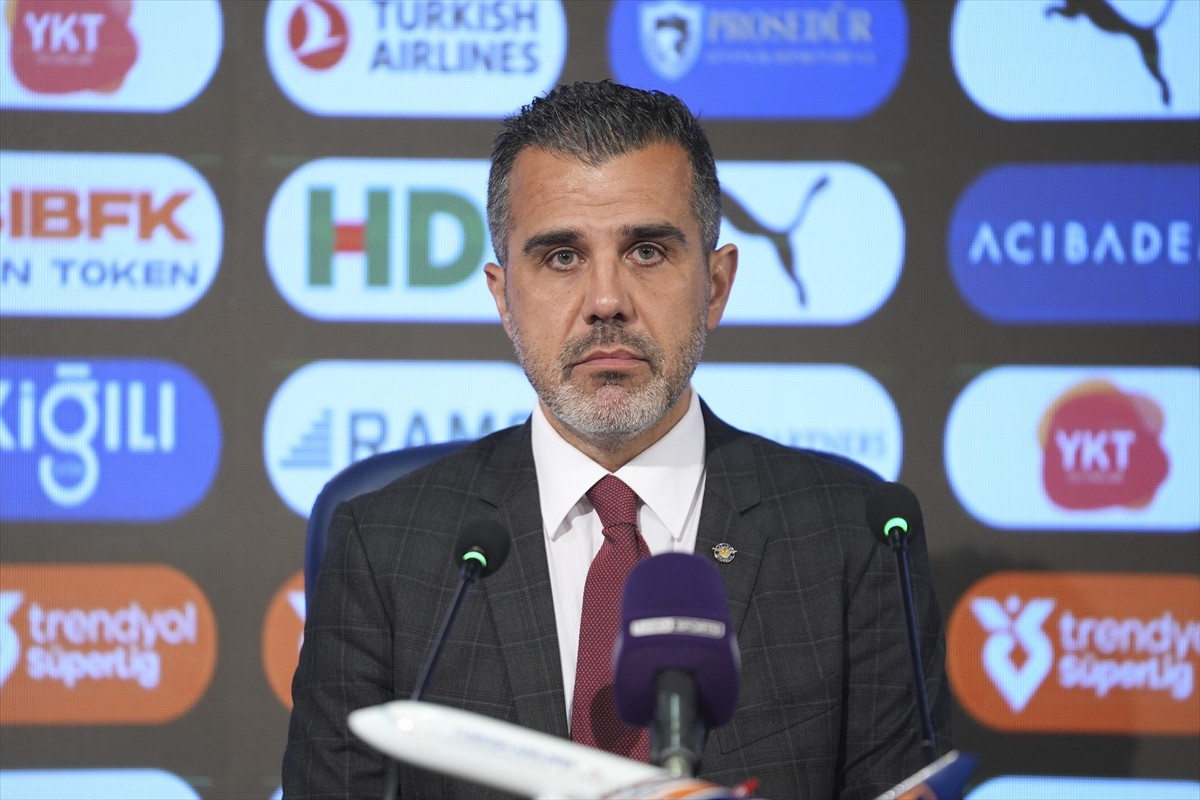 Trendyol Süper Lig 37. Haftasında RAMS Başakşehir ile Adana Demirspor takımları Başakşehir Fatih...