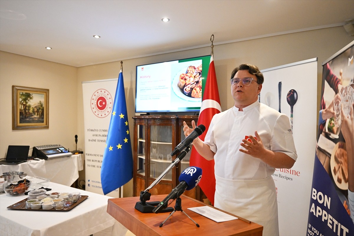Türkiye'nin Avrupa Birliği (AB) Daimi Temsilcisi Büyükelçi Faruk Kaymakcı'nın ev sahipliğinde...