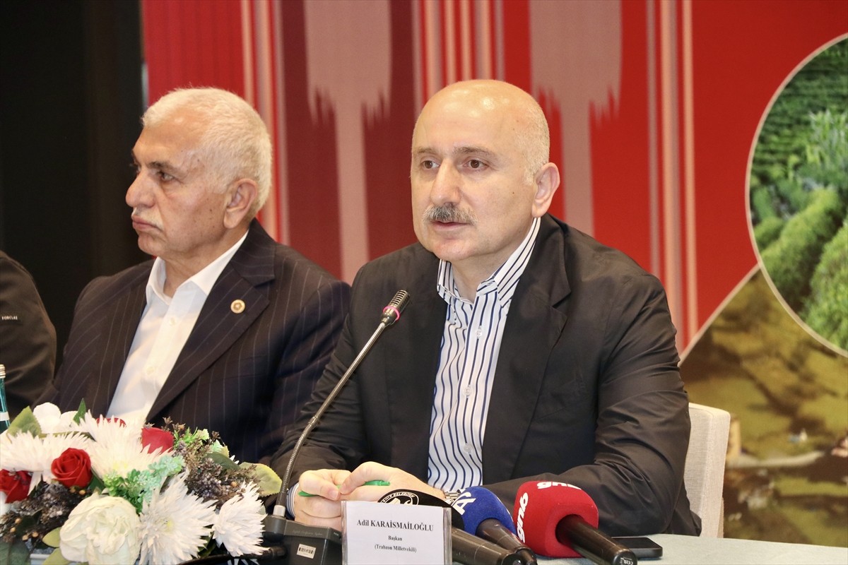 Türkiye Büyük Millet Meclisi (TBMM) Bayındırlık, İmar, Ulaştırma ve Turizm Komisyonu Başkanı Adil...