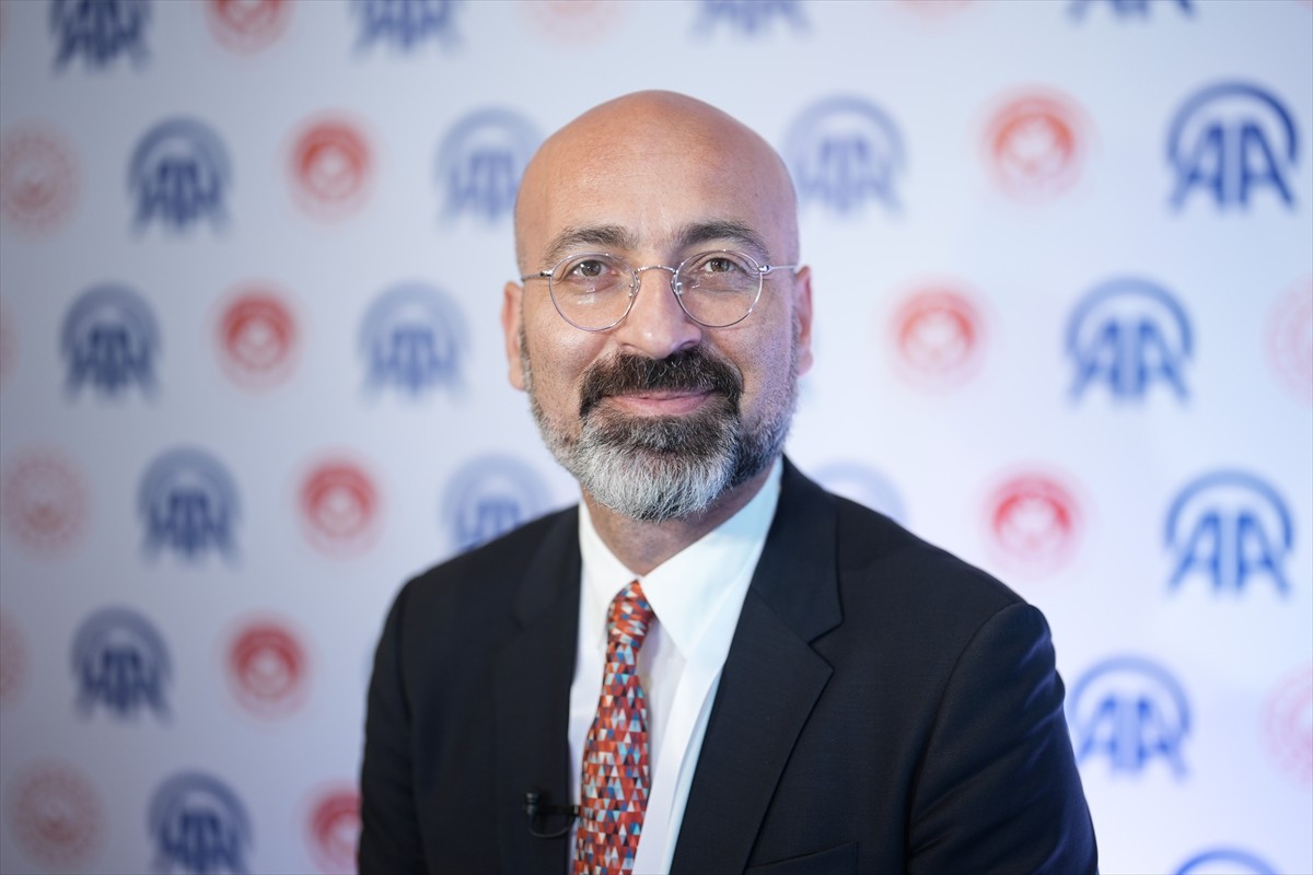 Türkiye Maarif Vakfı Başkanı Mahmut Mustafa Özdil, Aile ve Sosyal Hizmetler Bakanlığı ev...