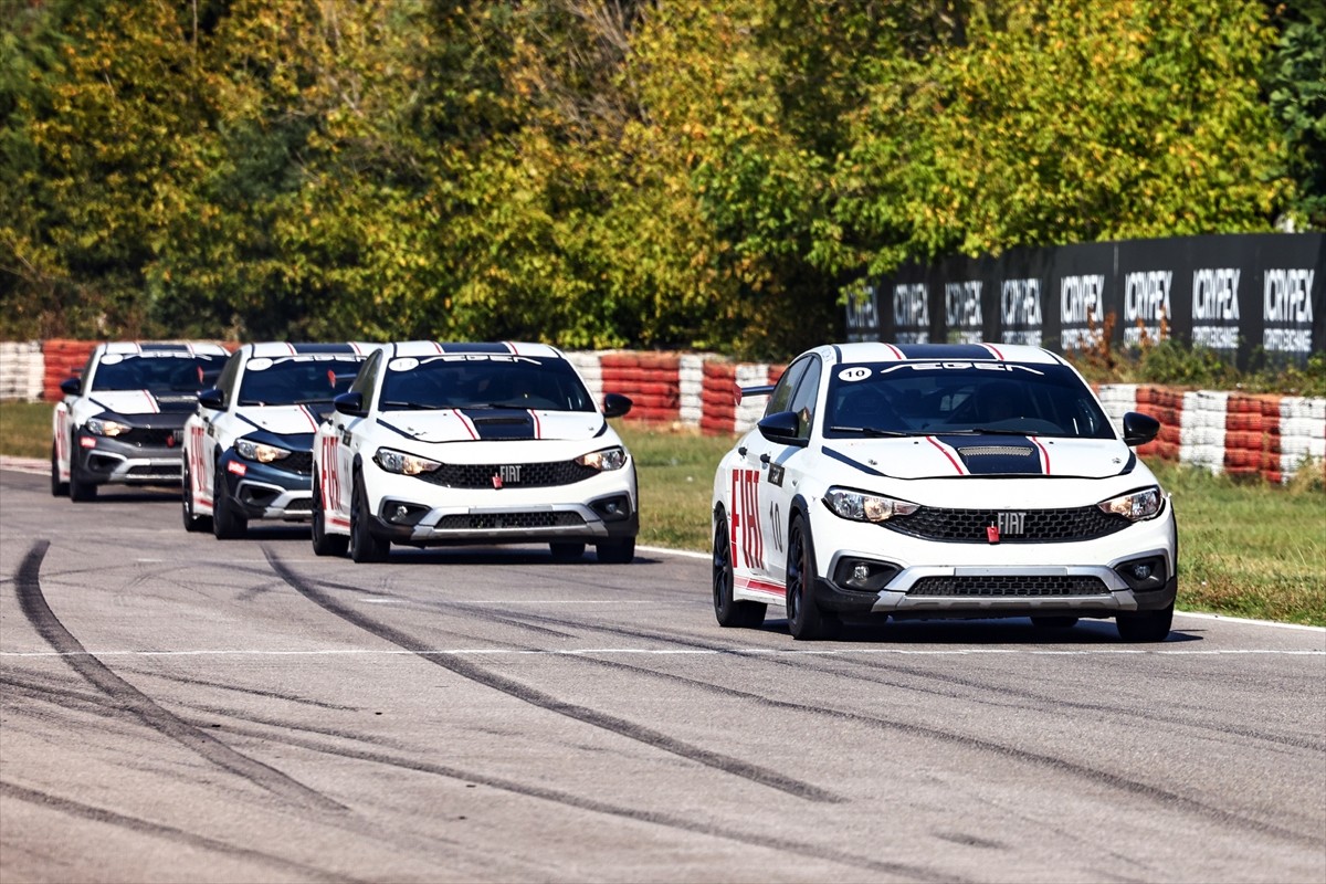 Türkiye Otomobil Sporları Federasyonu (TOSFED) ve FIAT iş birliğiyle düzenlenen "TOSFED Yıldızını...