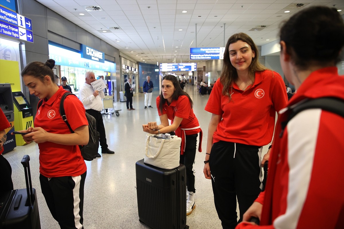 A Milli Kadın Basketbol Takımı, 2025 FIBA Avrupa Şampiyonası için Yunanistan'ın başkenti Atina'ya...
