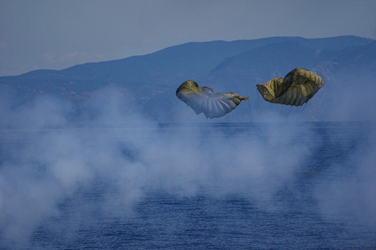 Anadolu Yıldızı 2025 Müşterek Arama Kurtarma Tatbikatı'nın Ege Denizi'nin uluslararası suları ve...