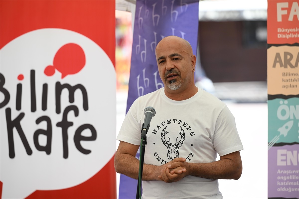 Ankara'da Yükseköğretim Kurulu (YÖK), Hacettepe Üniversitesi ve Altındağ Belediyesi işbirliğinde...